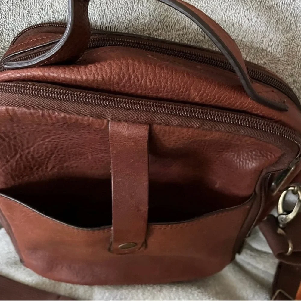 Vintage Duluth‎ Trading Lifetime Brown Leather Travel Messenger Crossbody Bag